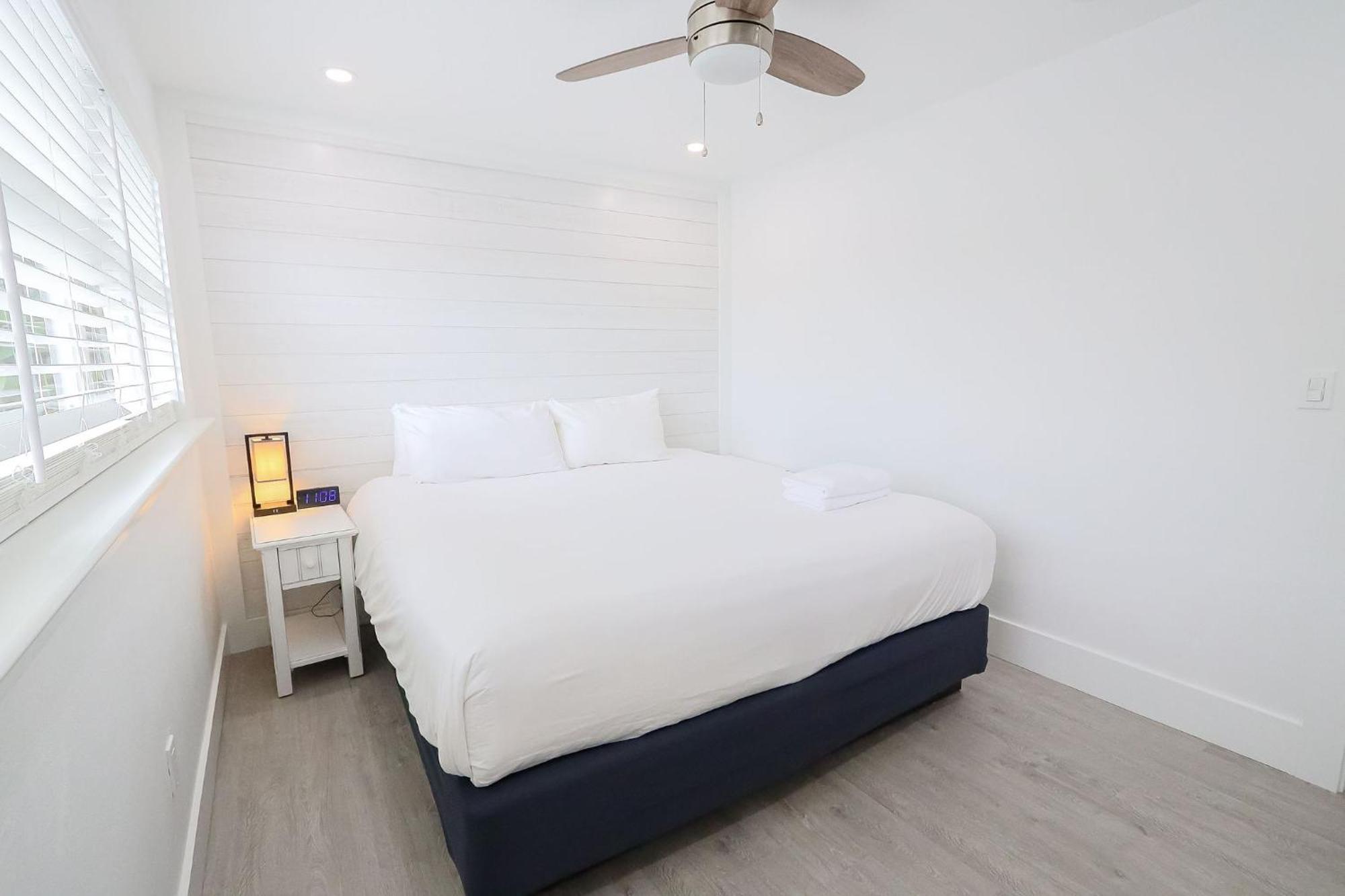 Siesta Key Beach Resort And Suites Sarasota Extérieur photo
