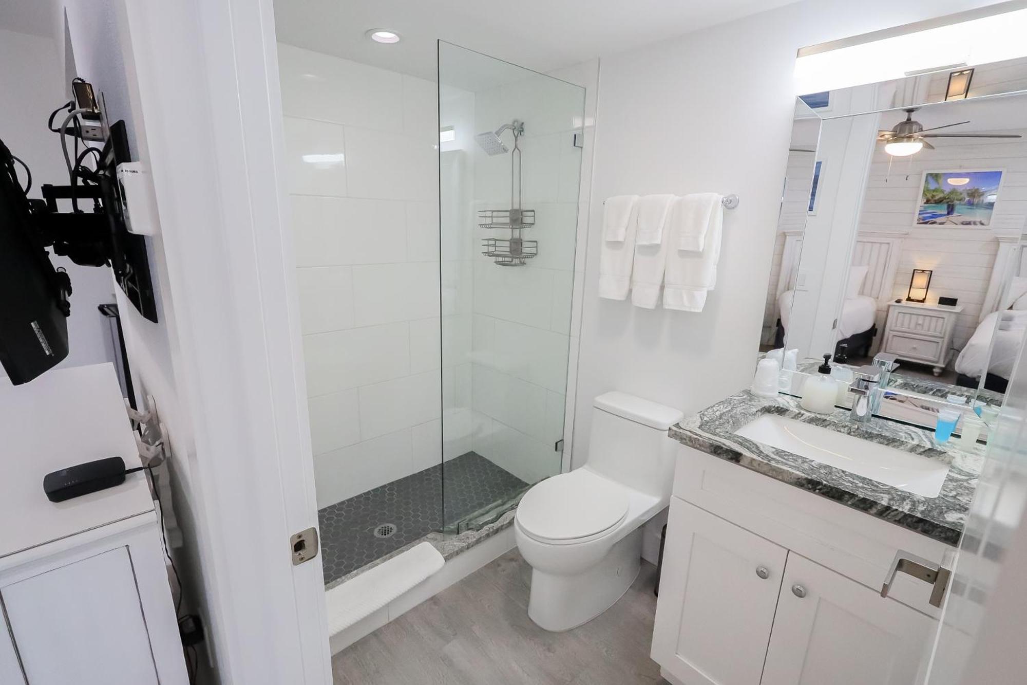 Siesta Key Beach Resort And Suites Sarasota Extérieur photo