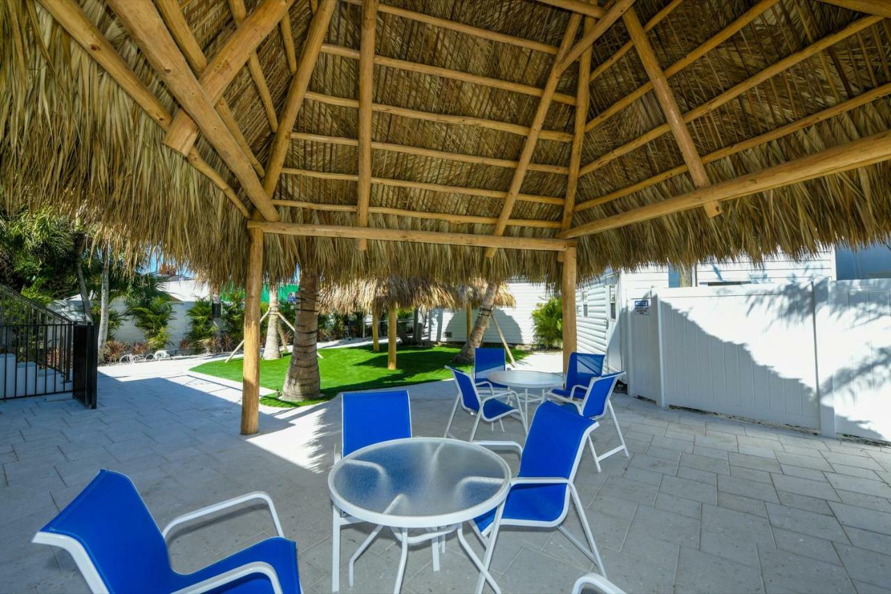 Siesta Key Beach Resort And Suites Sarasota Extérieur photo